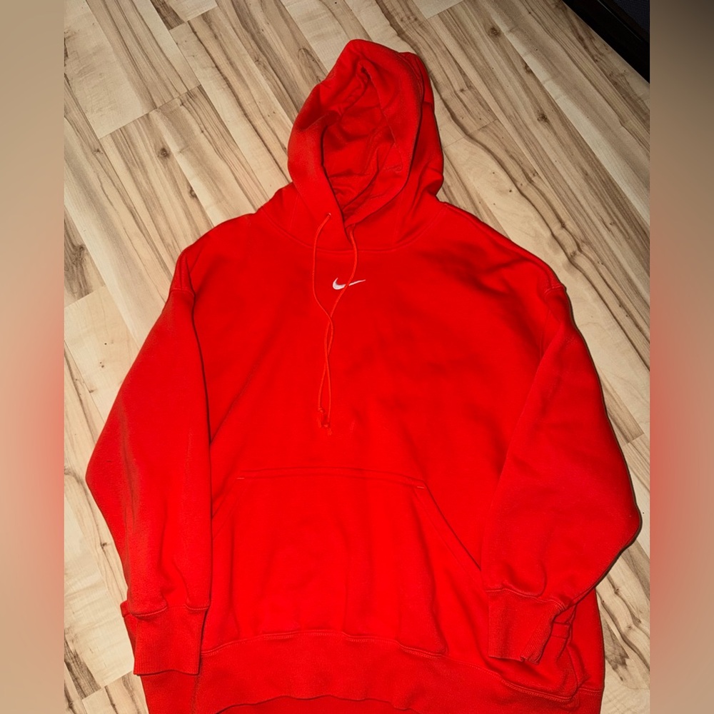 Women’s Nike Sweatshirt